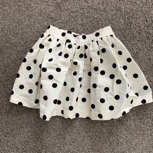 White and black polka dot partyskirt